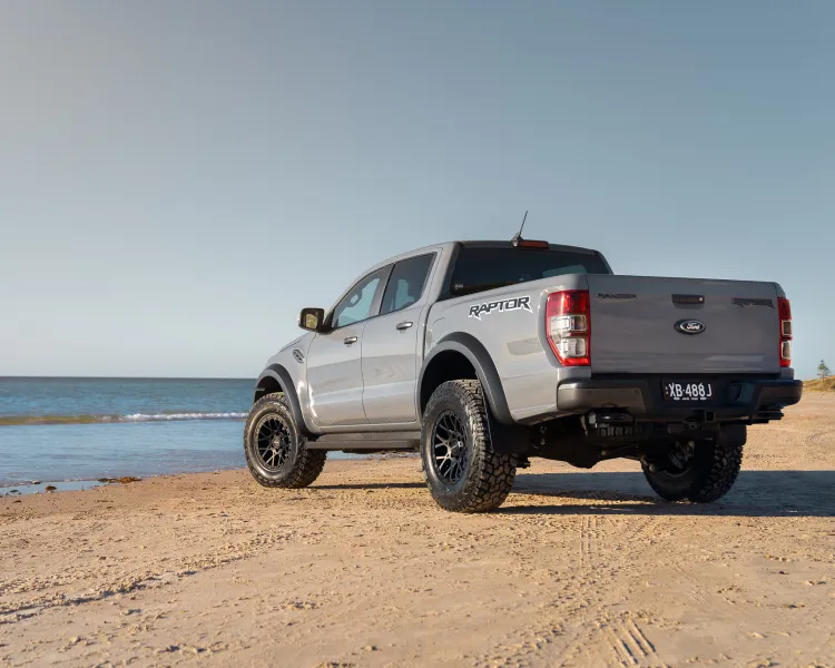 Ranger Raptor | Crawler