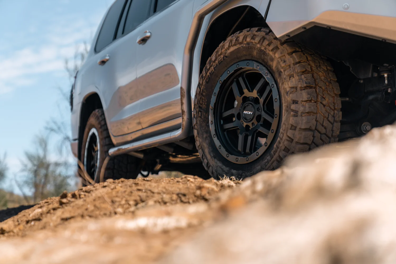 200 Series Landcruiser - Hammer