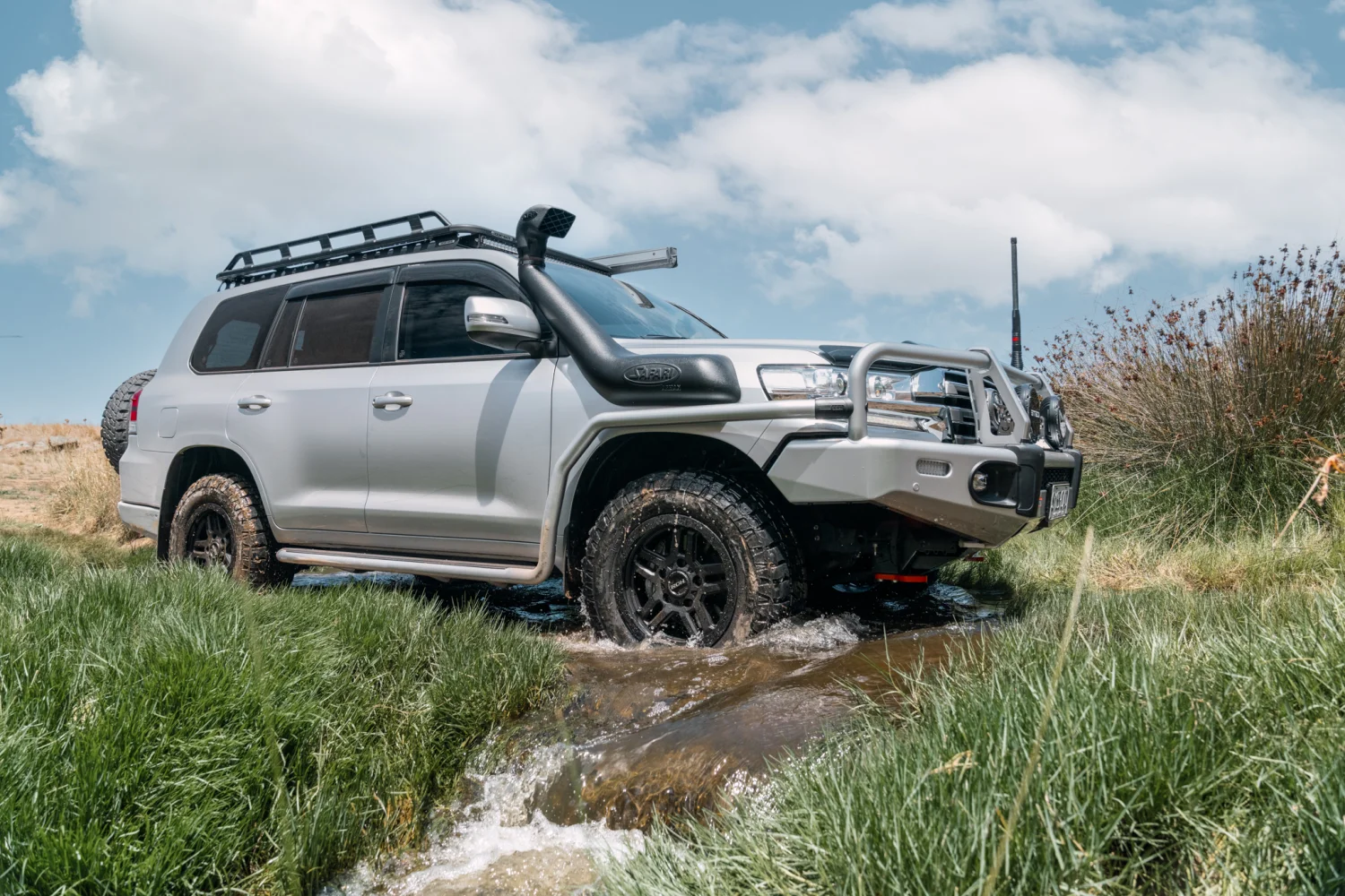 200 Series Landcruiser - Hammer