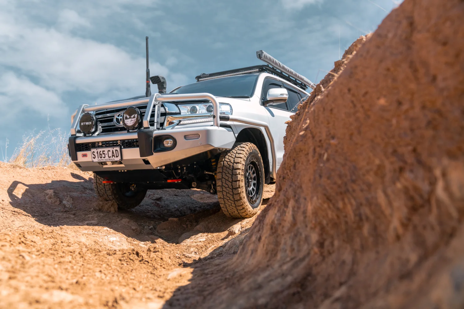 200 Series Landcruiser - Assault