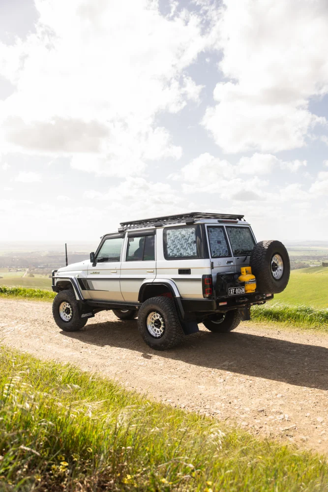 76 Series Landcruiser - Assault