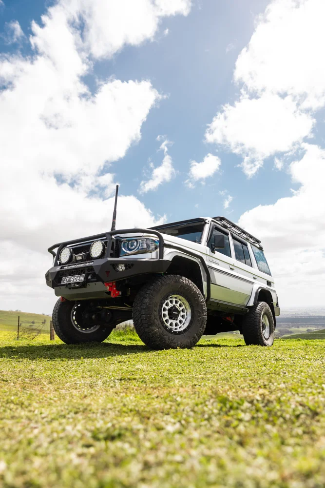 76 Series Landcruiser - Assault