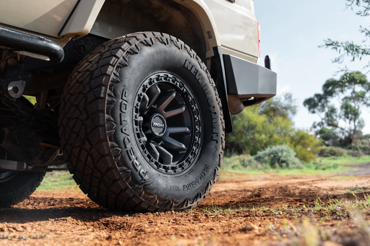 76 Series Landcruiser - Raid 5