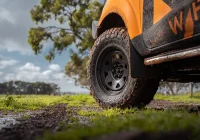 Navara NP300 - Blak Trak