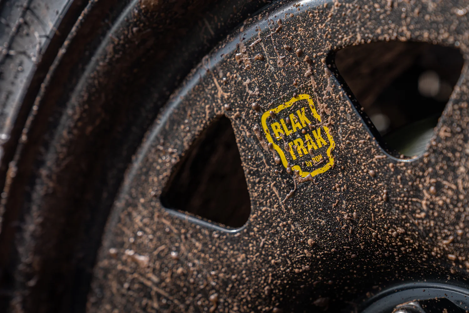 Navara NP300 - Blak Trak