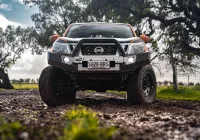 Navara NP300 - Blak Trak