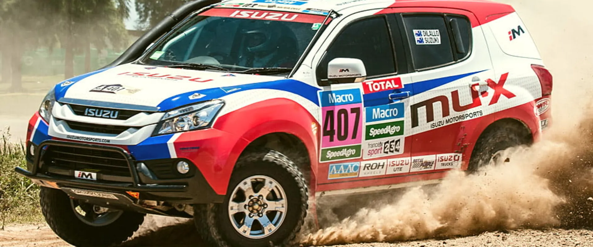 ROH Terrain alloy wheels - Isuzu Motorsports rally team competing in Dakar