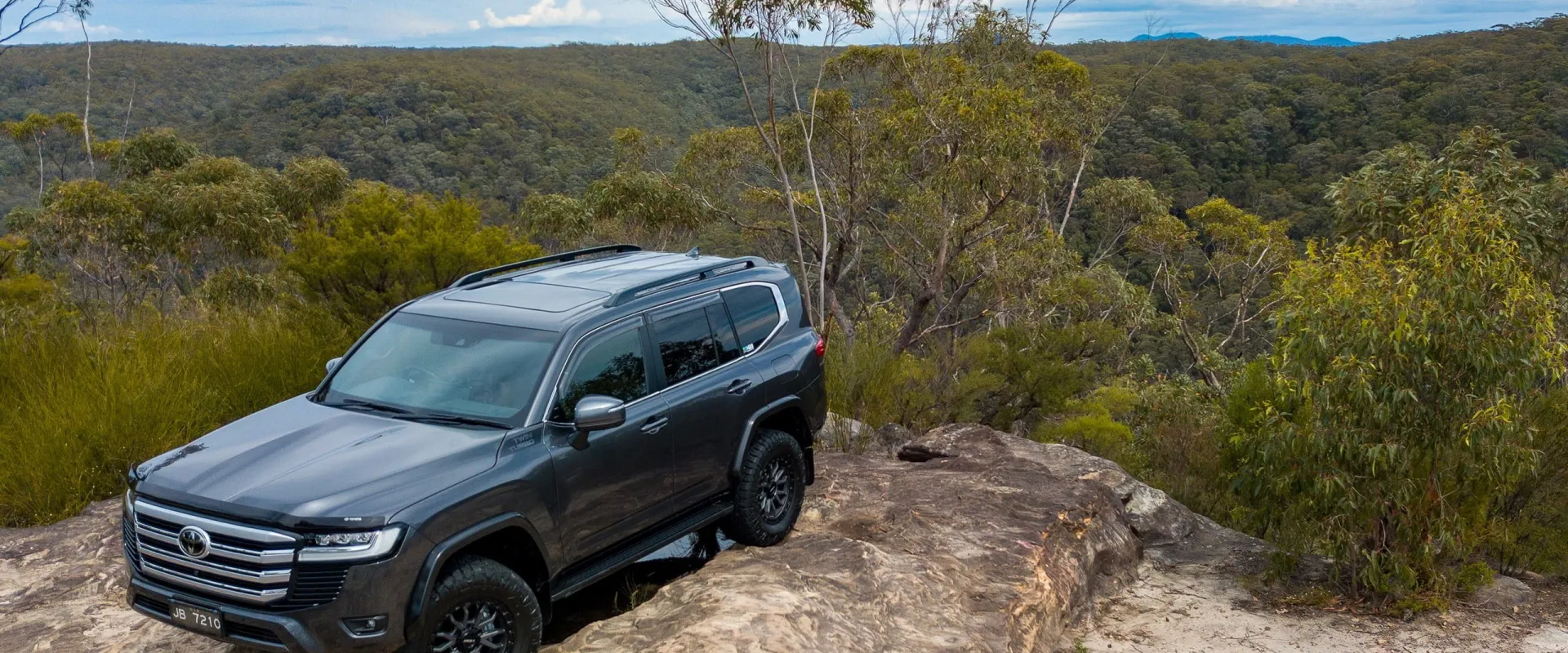 ROH Wheels teams up with Project 300